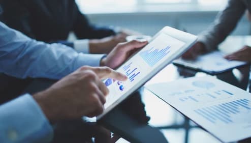Streamlining Communication for Faster Conversions Icon